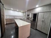 Casa en Arriendo, Loma De Los Gonzalez, Medellín