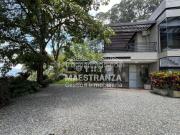 Casa en Arriendo, Loma Del Escobero, Envigado