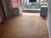 Casa en arriendo o venta, sector Av. Mariana de Jesús