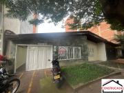 Casa en Arriendo Ubicado en Medellín Codigo 1655