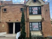 casa en arriendo/venta en bellavista. Cod A3342