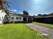 casa en arriendo/venta en cerros de niza. Cod A187