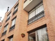 casa en arriendo/venta en la colina campestre. Cod A22