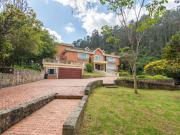 casa en arriendo/venta en usaquén. Cod V12049