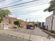 CASA EN AVENIDA BUENAVISTA, FRACCIONAMIENTO VISTA 2000,...