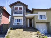 Casa en Avenida costanera en Mar de Ajó