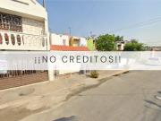 CASA EN AVENIDA PASEO LA GARITA, EL BOSQUE,...