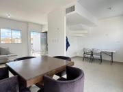 Casa en avenida principal