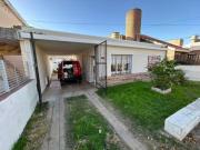 CASA EN B° JARDIN. COSQUIN N 1615. 1 DORM. PATIO...