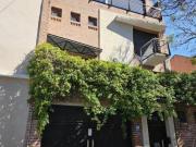 Casa en Bajo Belgrano Excelente Moderna Diseño Jardin y...