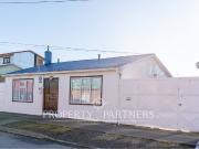 Amplia casa en Barrio 18 de Septiembre Punta Arenas
