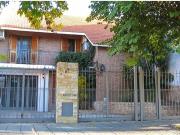 CASA EN BARRIO CANDIOTI SUR