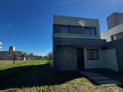 Casa en barrio cerrado Villa Catalina 2 Dorm