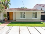 Casa en Barrio Dalvian 193m2 / 4 dormitorios / 4 Baños /...