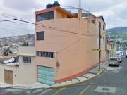 Casa en Barrio de Santa Barbara – Gran Oferta