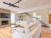 Casa en Barrio Don Carlos II de 4 dormitorios en venta....