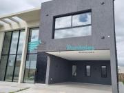 Casa en Barrio Lagos de Canning a estrenar con 3...