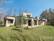 Casa en barrio Las Paltas Colastine