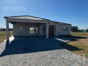 Casa en barrio privado El Rebenque