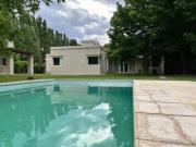 Casa en Barrio Privado Jardines del Hilmar, Plottier