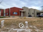 Casa en barrio privado los olivos Centenario 3 Dormitorios