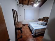 Casa en barrio solares de gabrielli cuatro dormitorios