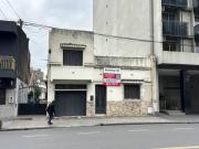 Casa en Barrio Sur ideal / edificio
