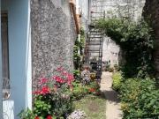 CASA EN BLOCK 4 AMBIENTES CON JARDIN