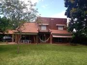 Casa en Bolivia y Lobo de la Vega