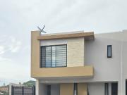 Casa en Bosques de Breda terreno excedente