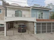 CASA EN BOSQUES DE LA VICTORIA, GUADALAJARA, CON 4...