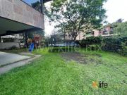 CASA EN BOSQUES DE LAS LOMAS, PARA REMODELAR