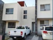 EXCELENTE CASA EN BOSQUES DEL PEDREGAL A UN COSTADO DE...