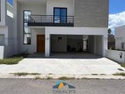 Casa en bosques del Valle de 4 recámaras