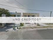 Casa en boulevard Ave del Paraíso, Jardines del Sol,...