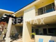 CASA EN BRISAS DEL MARQUES ACAPULCO, FRENTE AL MAR CON...