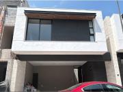 Casa en Brisas del Vergel