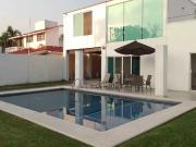 Casa en Burgos: Alberca, sol y paz, el hogar ideal para ti ?