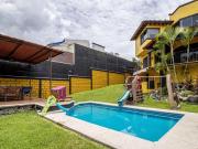 ¡Casa en Burgos Bugambilias! Seguridad, 24/7, amplio...