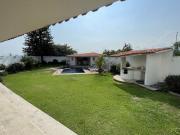 Casa en Burgos Cuernavaca con seguridad 24/7, alberca y...