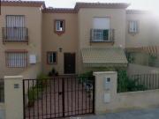 CASA EN BURGUILLOS