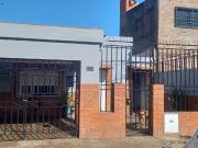 Casa en C. Alberdi 7755 1 Dorm, Patio Verde, Cocina,...