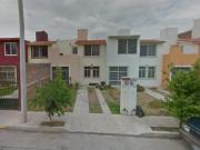 CASA EN C. JACARASUCHIL, DEL BOSQUE, IRAPUATO,...