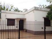 Casa en calle 11 entre 527 y 528