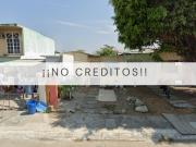 CASA EN CALLE ALBERTO FUSTER, FRACCIONAMIENTO HACIENDA...