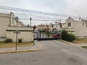 CASA EN CALLE BEZANA, URBI VILLA DEL REY, ESTADO DE...