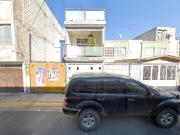 Casa en Calle Bosque de los Arrayanes, Los Heroes...