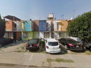 CASA EN CALLE BOSQUES DE ALCANFOR, EL BOSQUE, SANTIAGO...