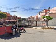 CASA EN CALLE CANARIOS, UNIDAD SAN BUENAVENTURA, SAN...