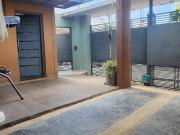 Casa en calle Candiotti, Acceso a Parana